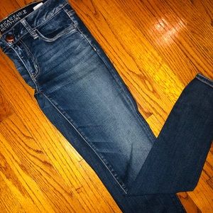 American Eagle 🦅 size 6